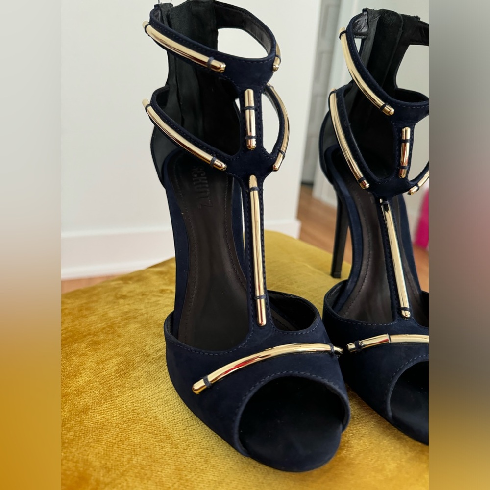 Schutz Sandalia Salto Alto Nobuck Sailfish heels navy/gold size 8 with box - Picture 6 of 16